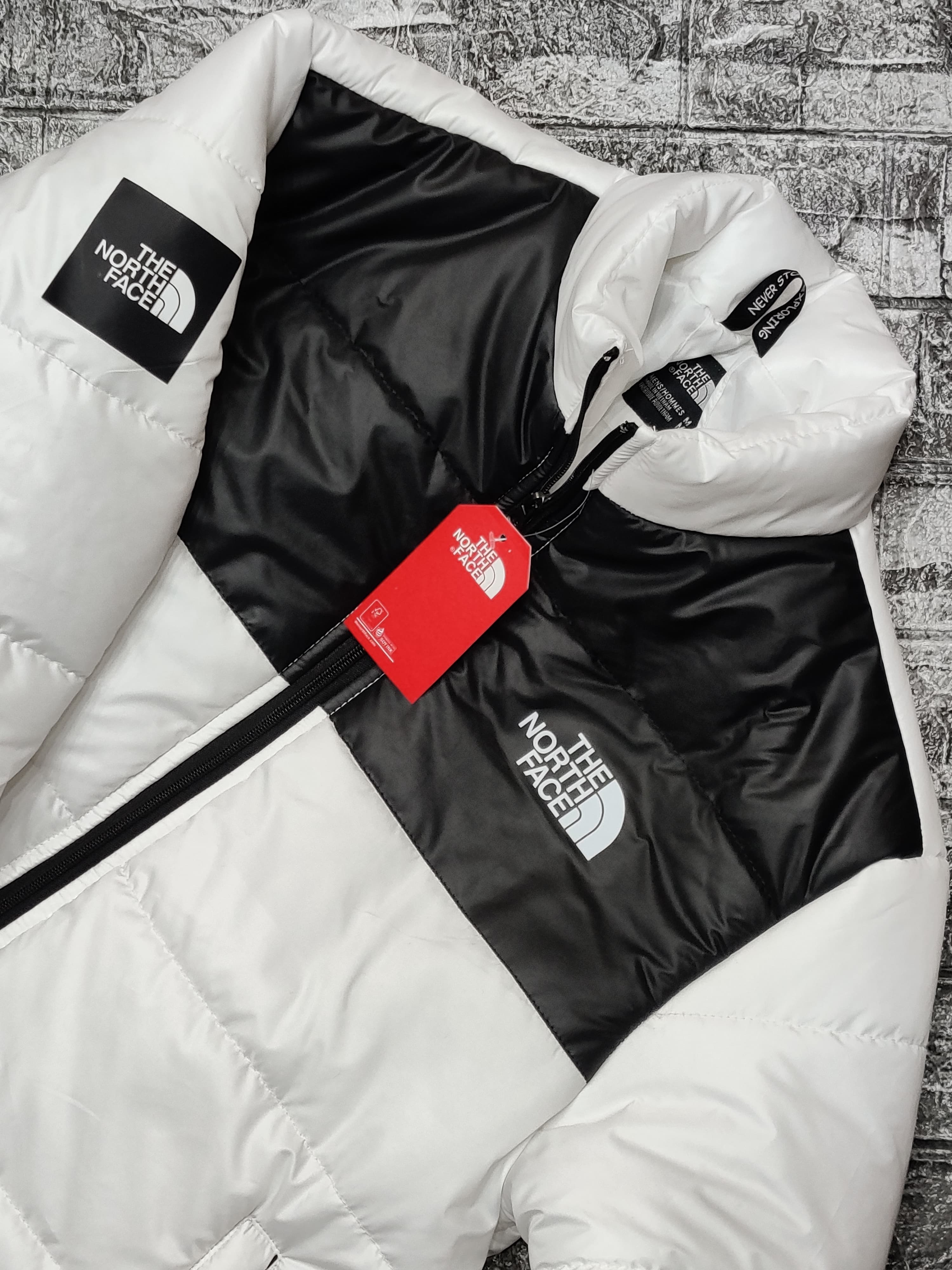 TNF Colorblock Paded Jacket - White/Black - Brand Store