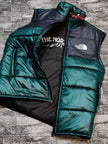 TNF Sleeveless Puffer - Green/Black - Brand Store