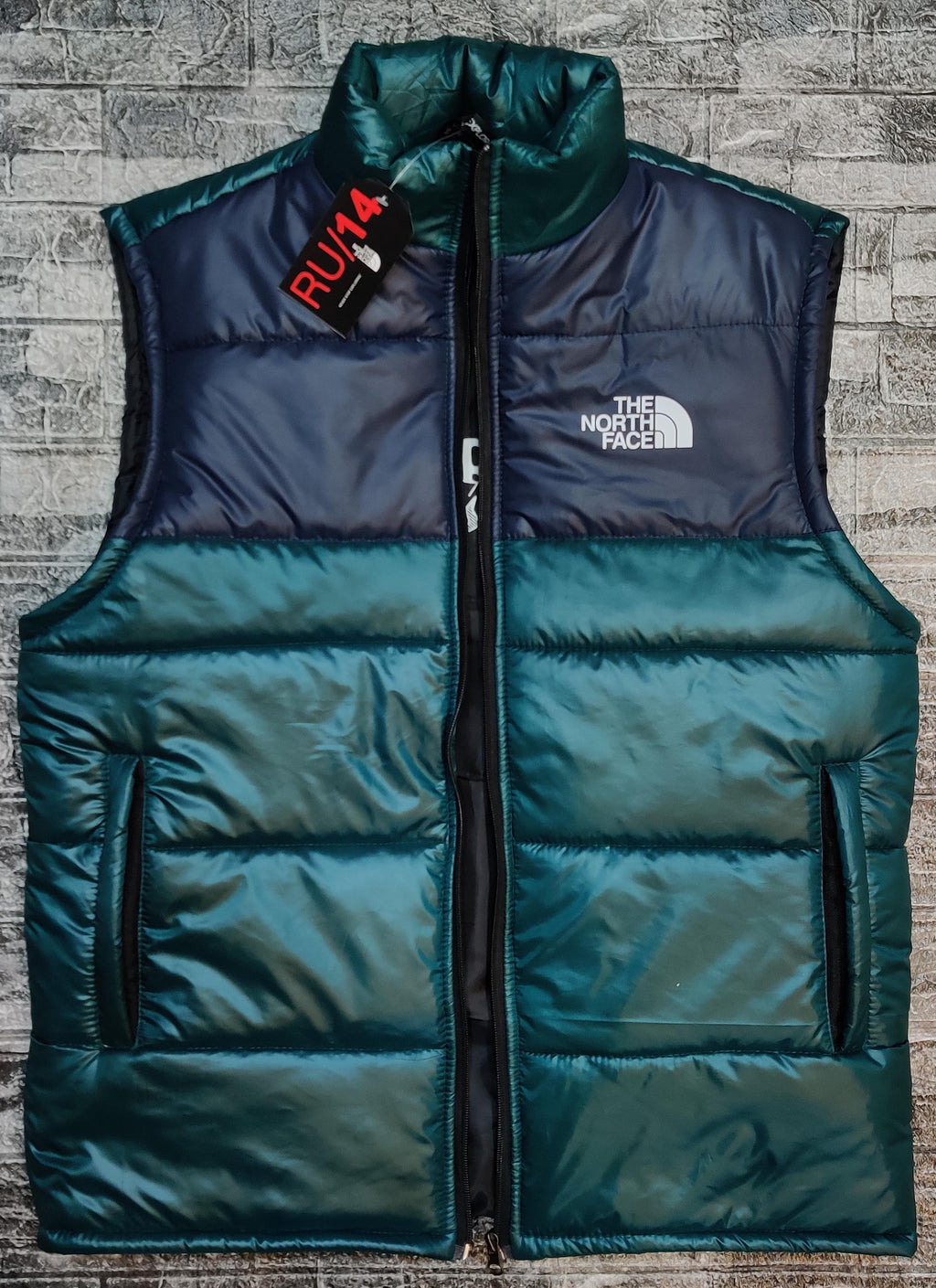 TNF Sleeveless Puffer - Green/Black - Brand Store