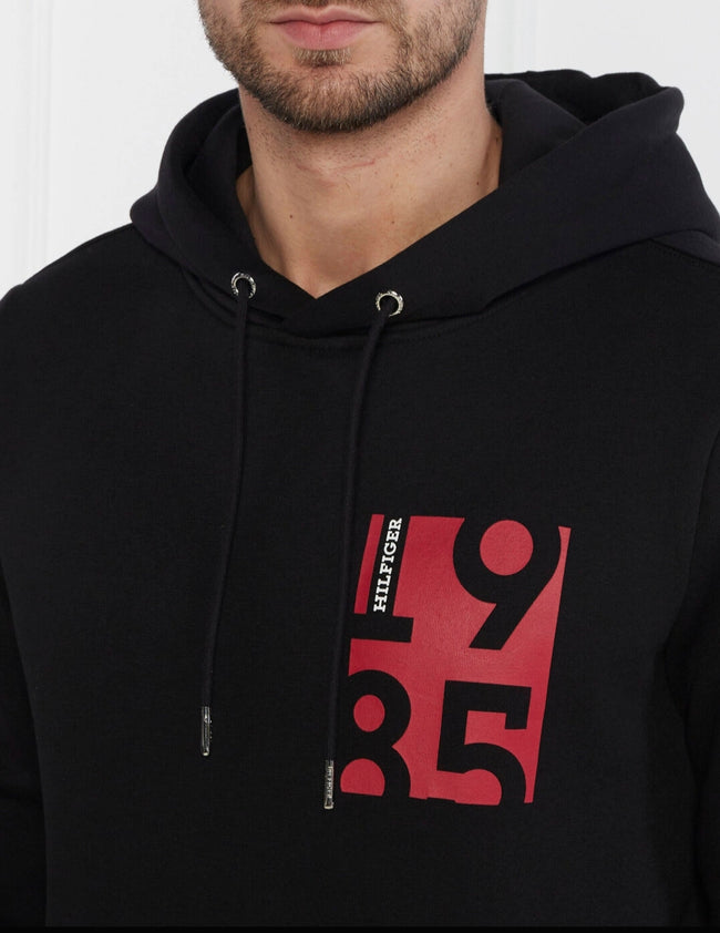Tommy 1985 Printed Hoodie - Black - Brand Store