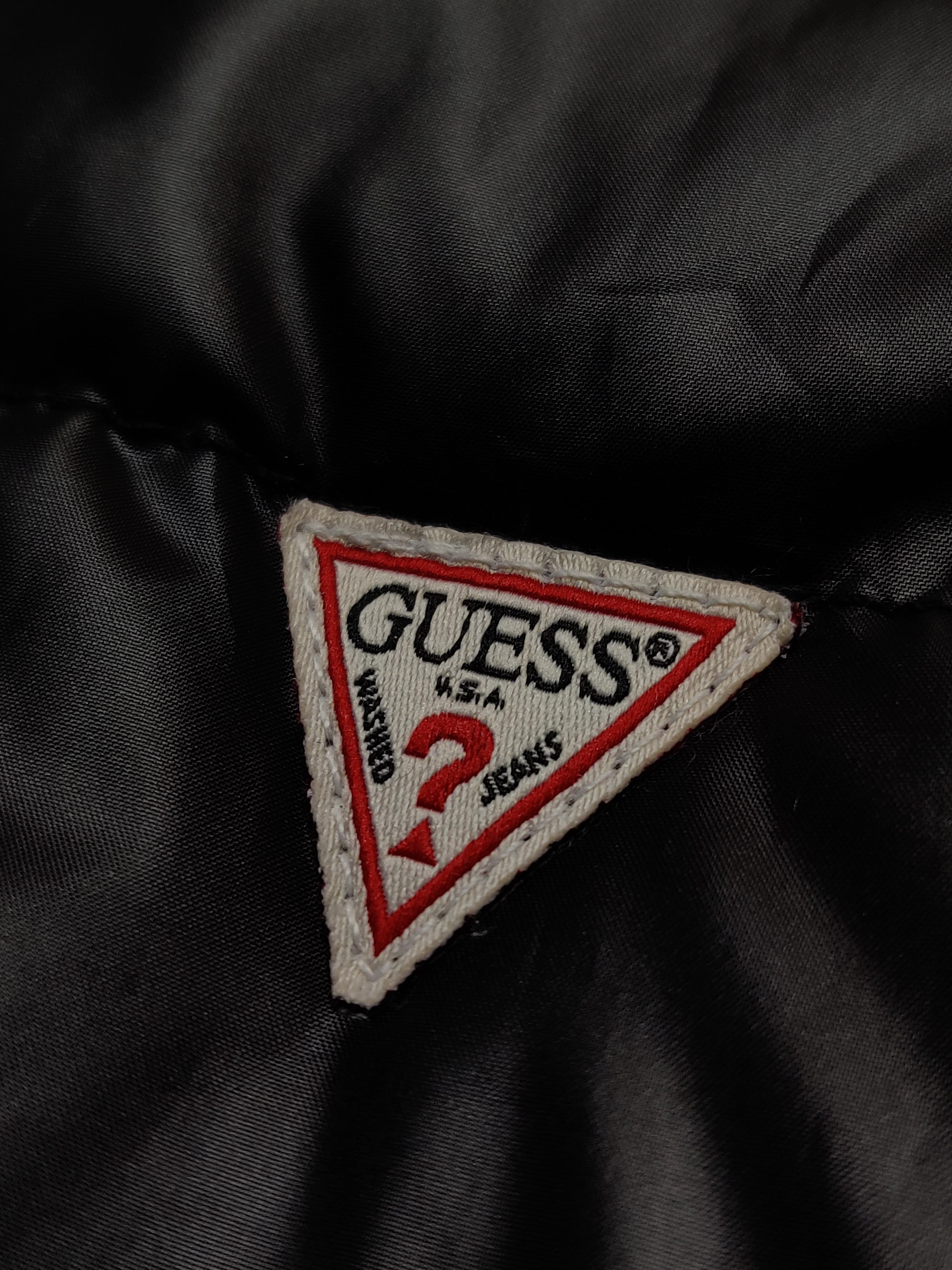 Guess Gilet Sleeveless - Black - Brand Store