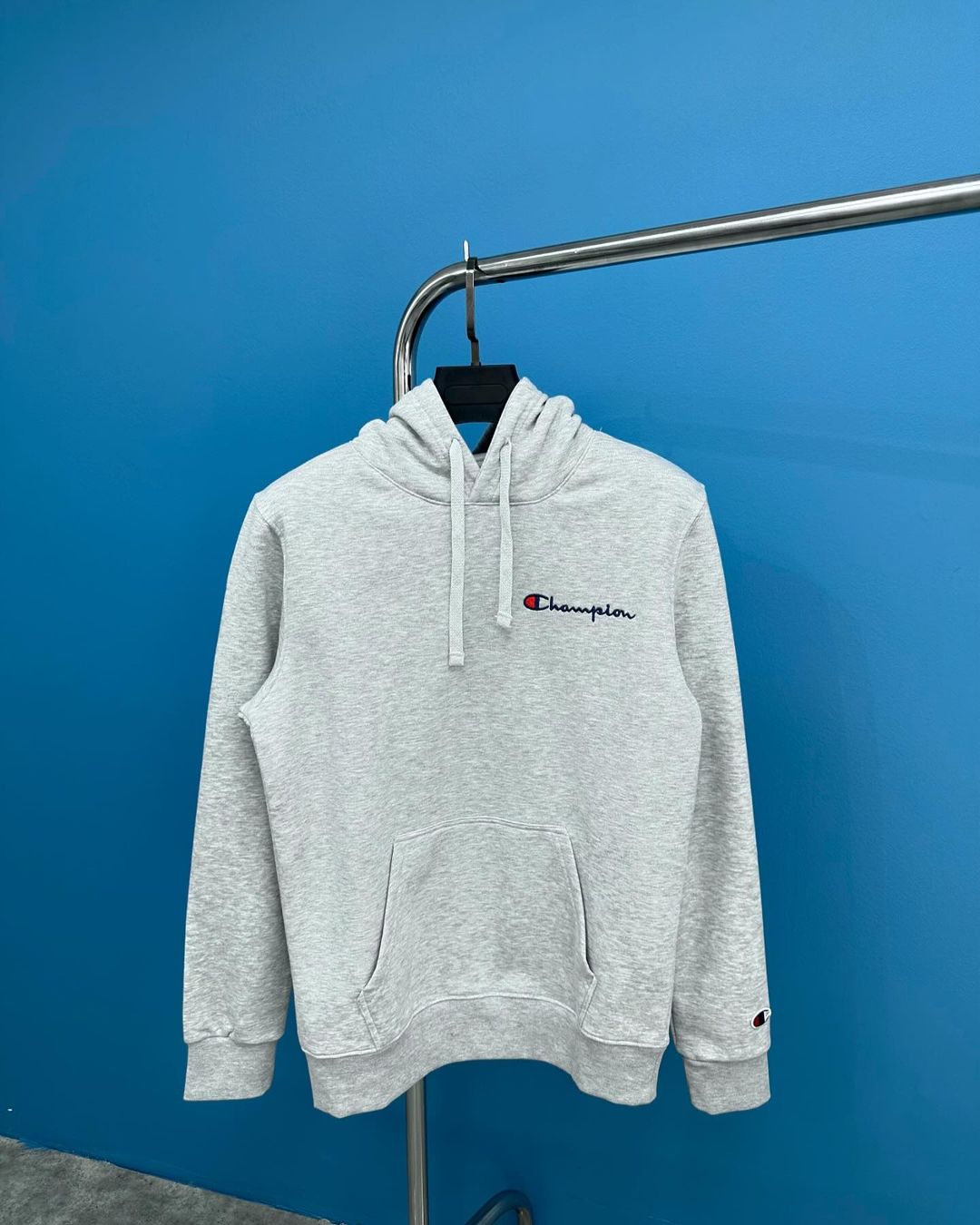 Champion Classic Logo Hoodie - Gray - Brand Store