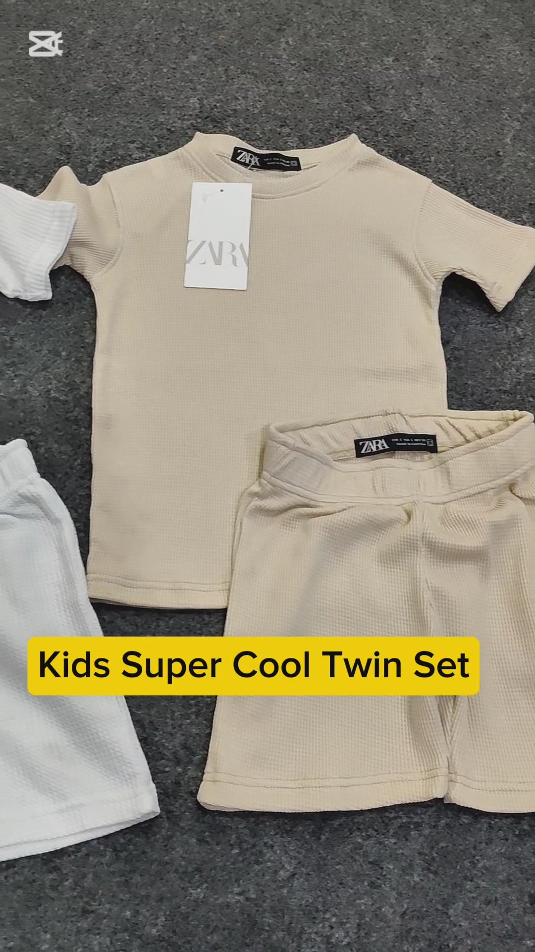Zara Kids Waffle Knit Shorts-Tee Set - Gray