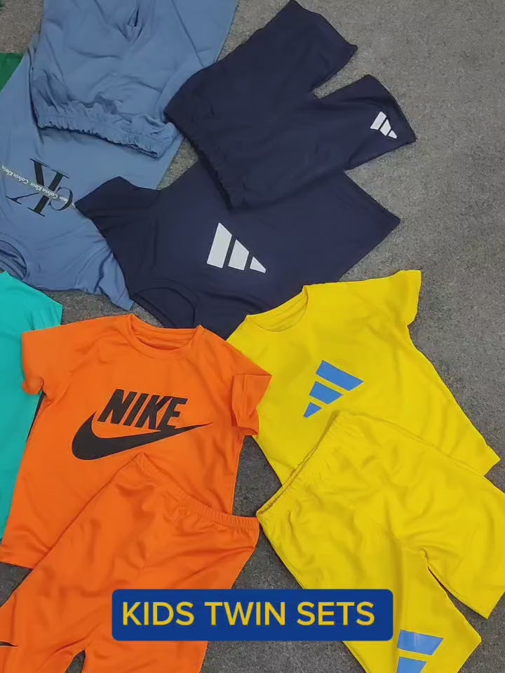 Ads Center Logo Boys Short Tee Set - Cyan