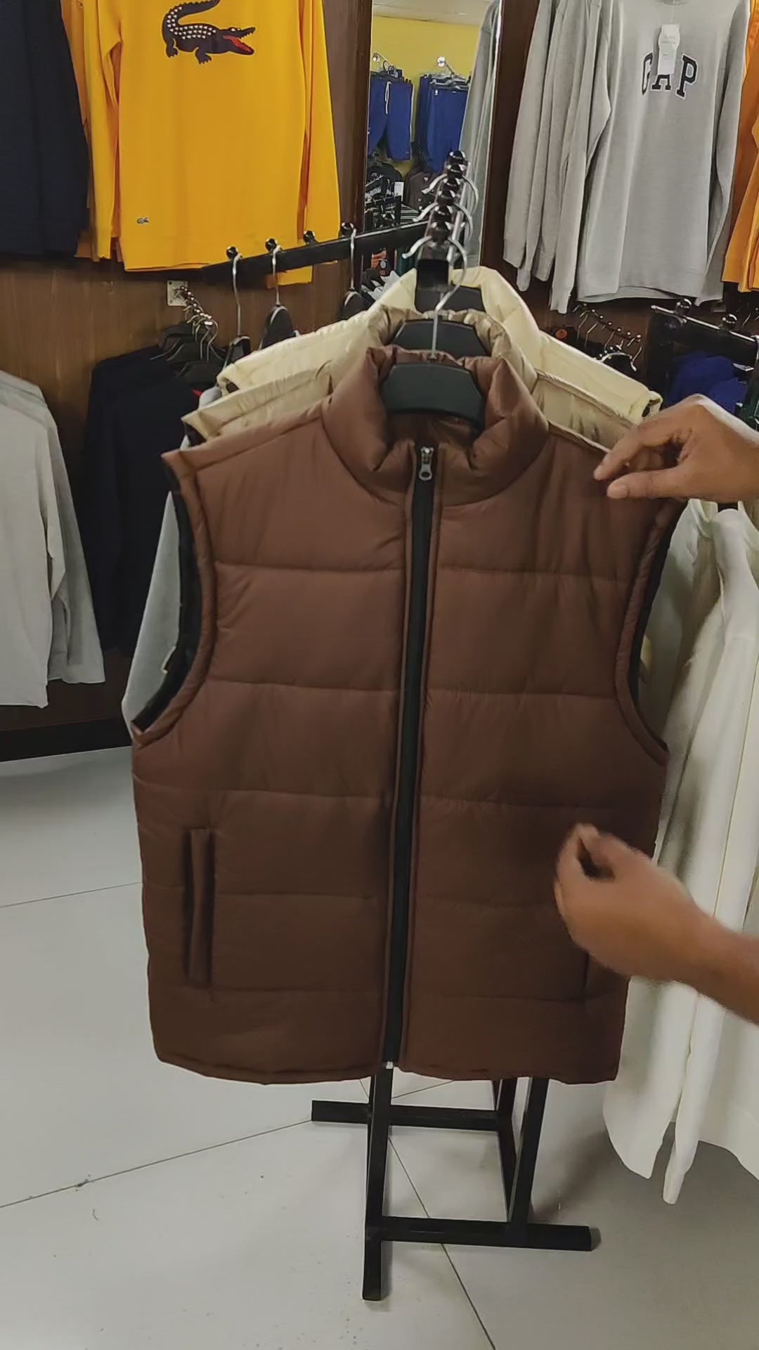 Zra Puffer Sleeveless - Golden Brown