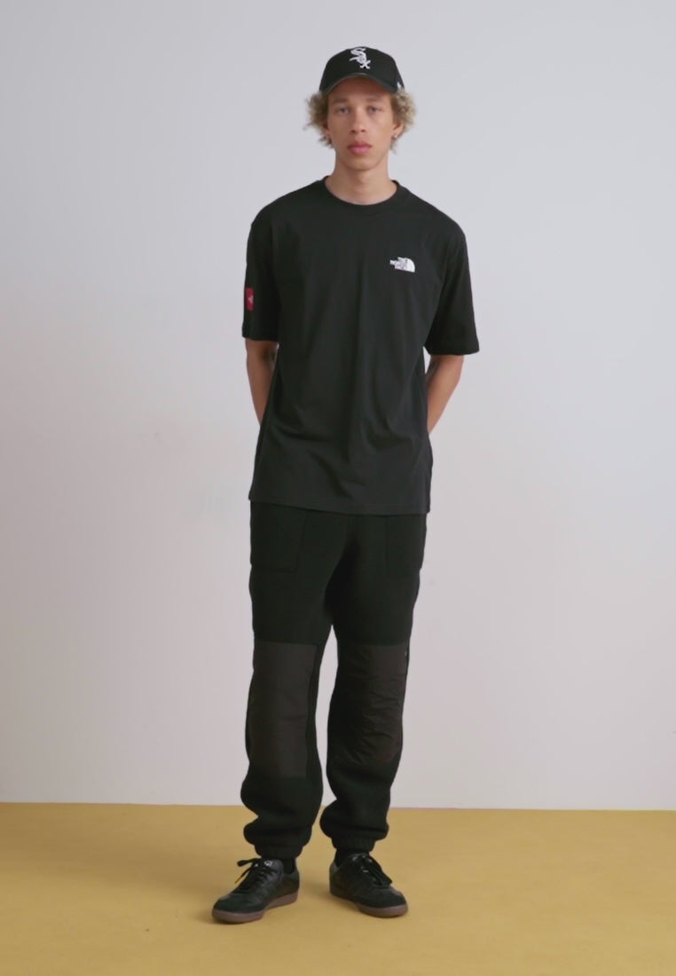 The Northface Chest Logo Tee - Black