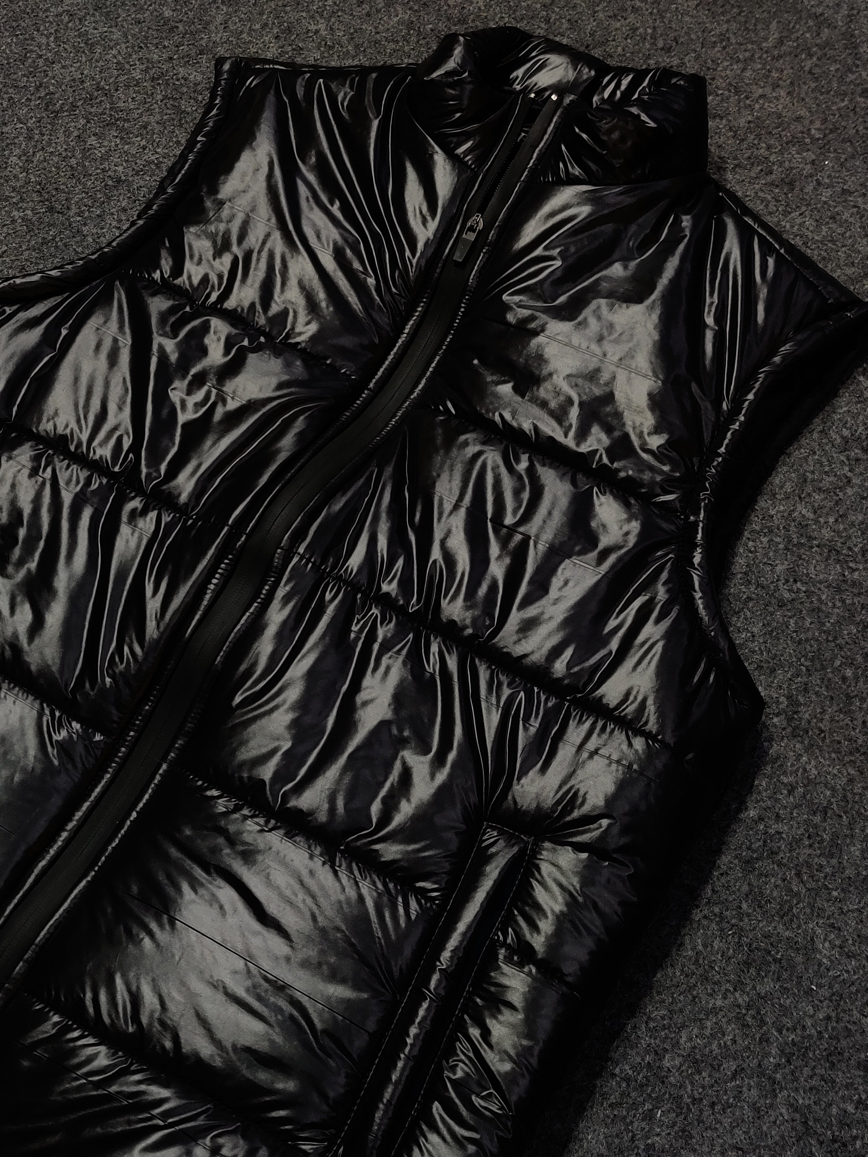 Zra Puffer Sleeveless - Black - Brand Store