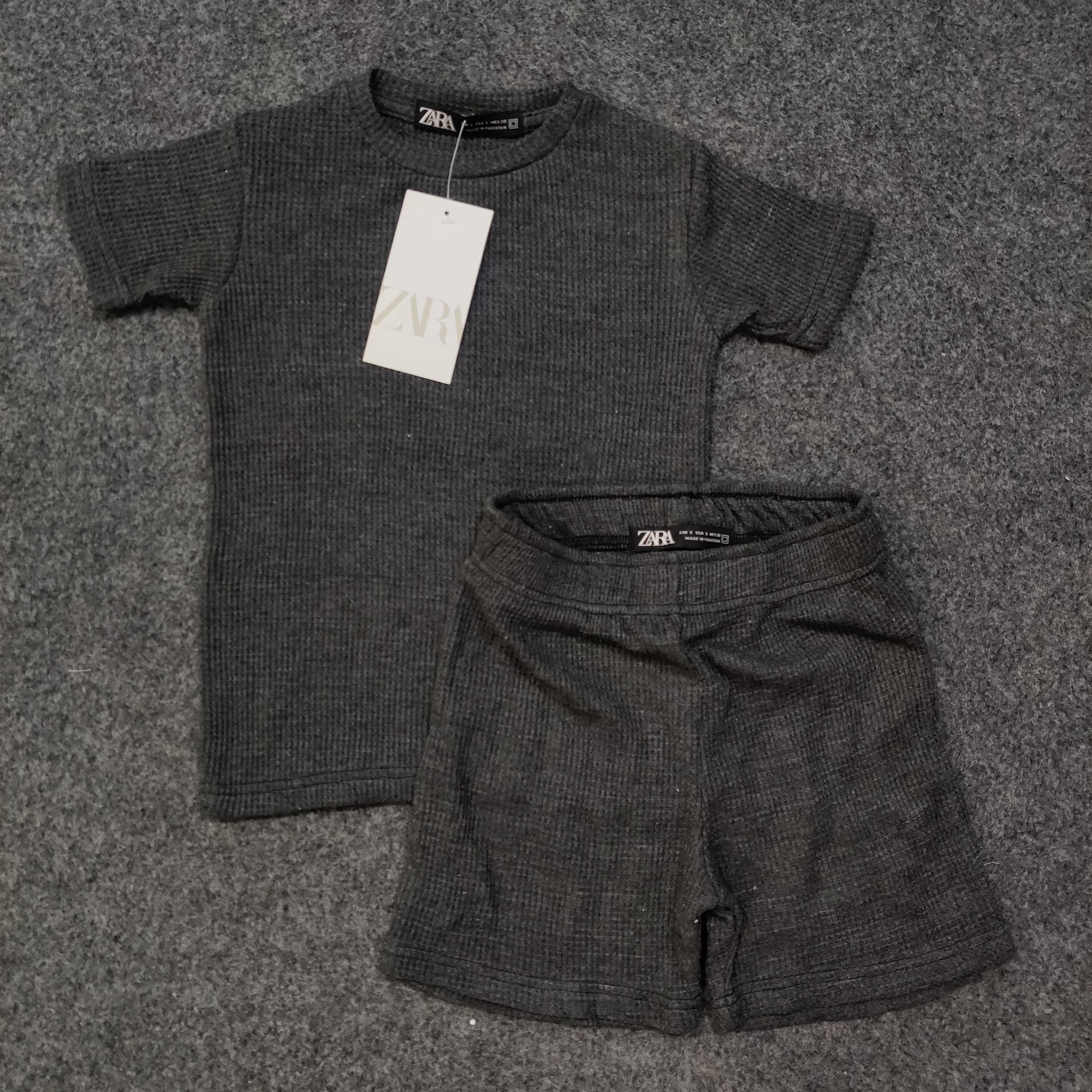 Zara Kids Waffle Knit Shorts-Tee Set - Gray - Brand Store