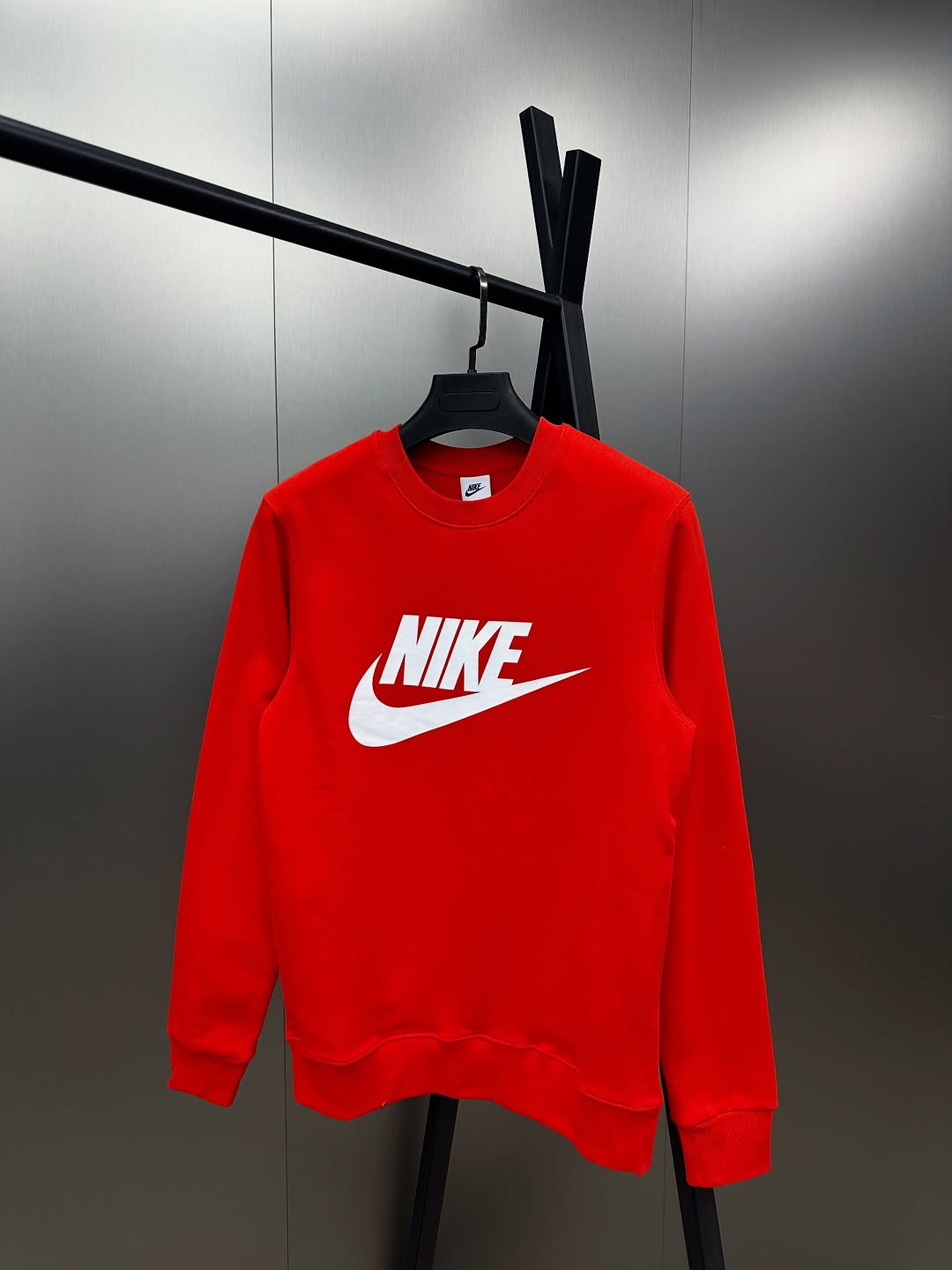 NIKE Sweatshirt - Red - Brand Store