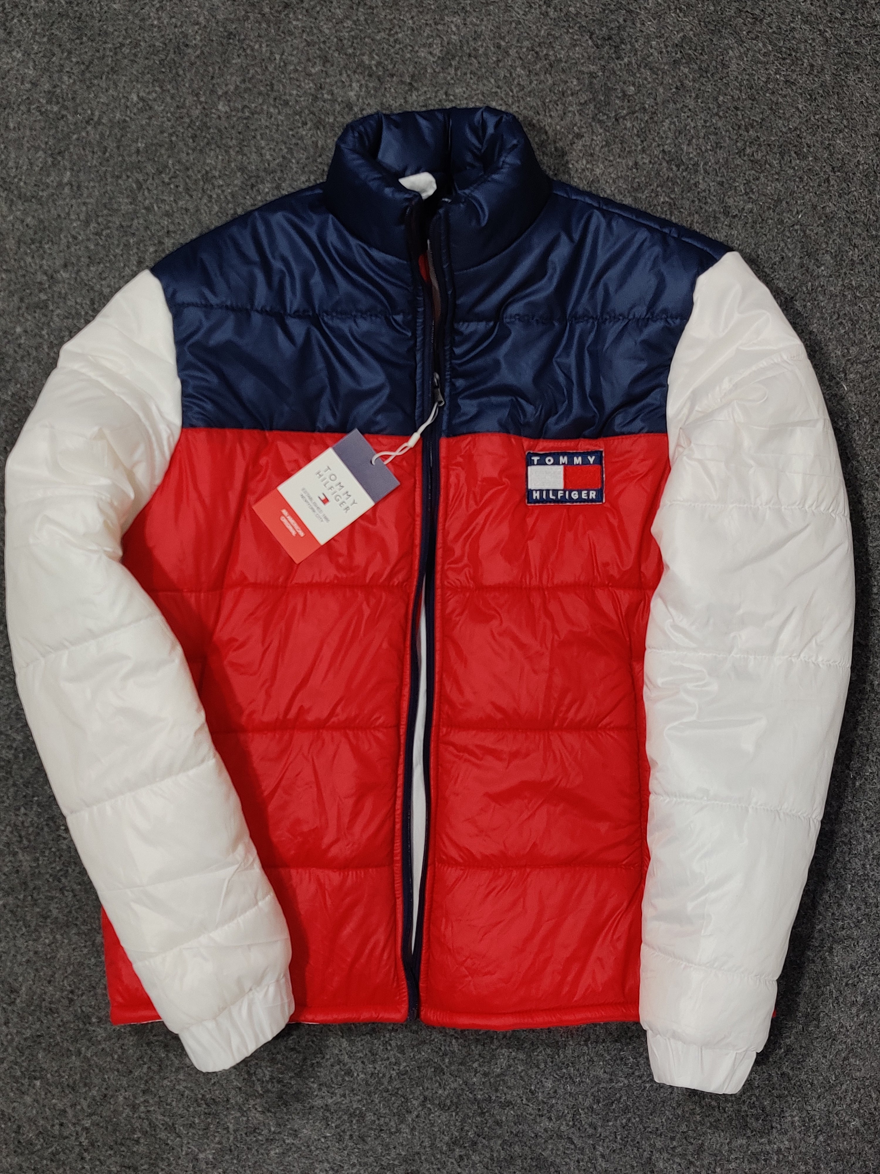 Tommy H Contrast Sleeves Puffer - White, Navy/ Red
