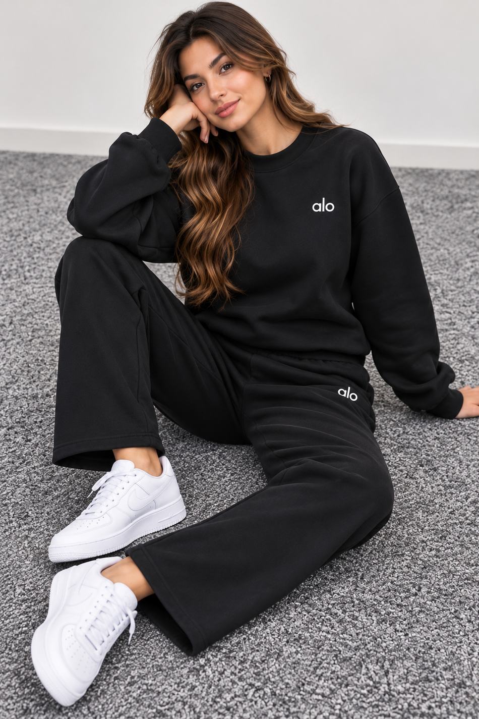 ALO Relaxed Fit Sweatshirt & Wide-Leg Trouser Set