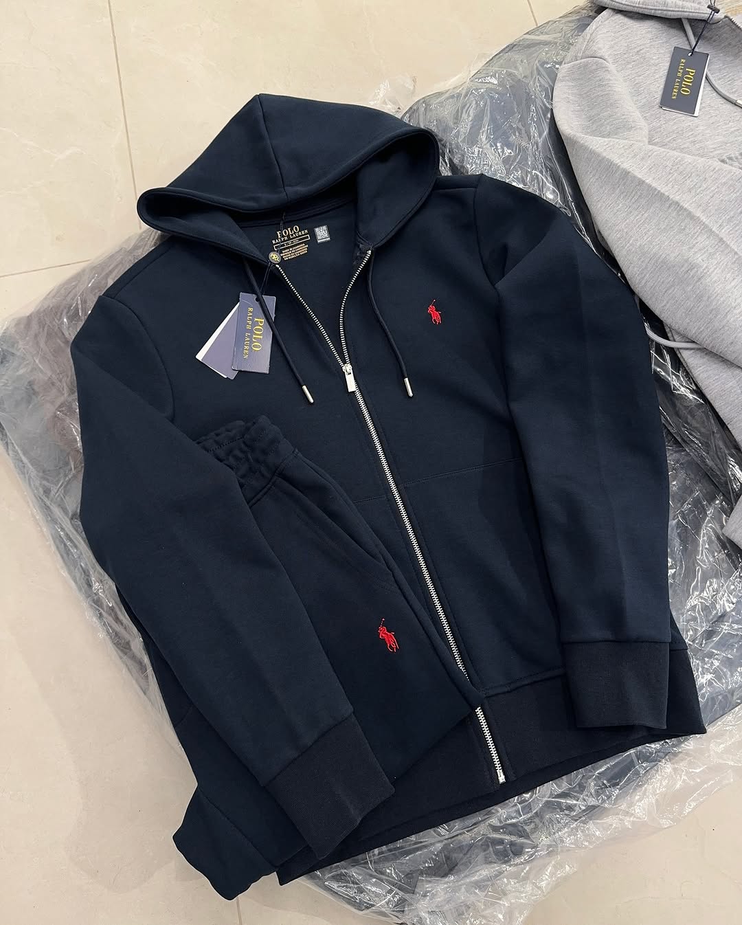 Polo Zipper Hood Tracksuit - Gray
