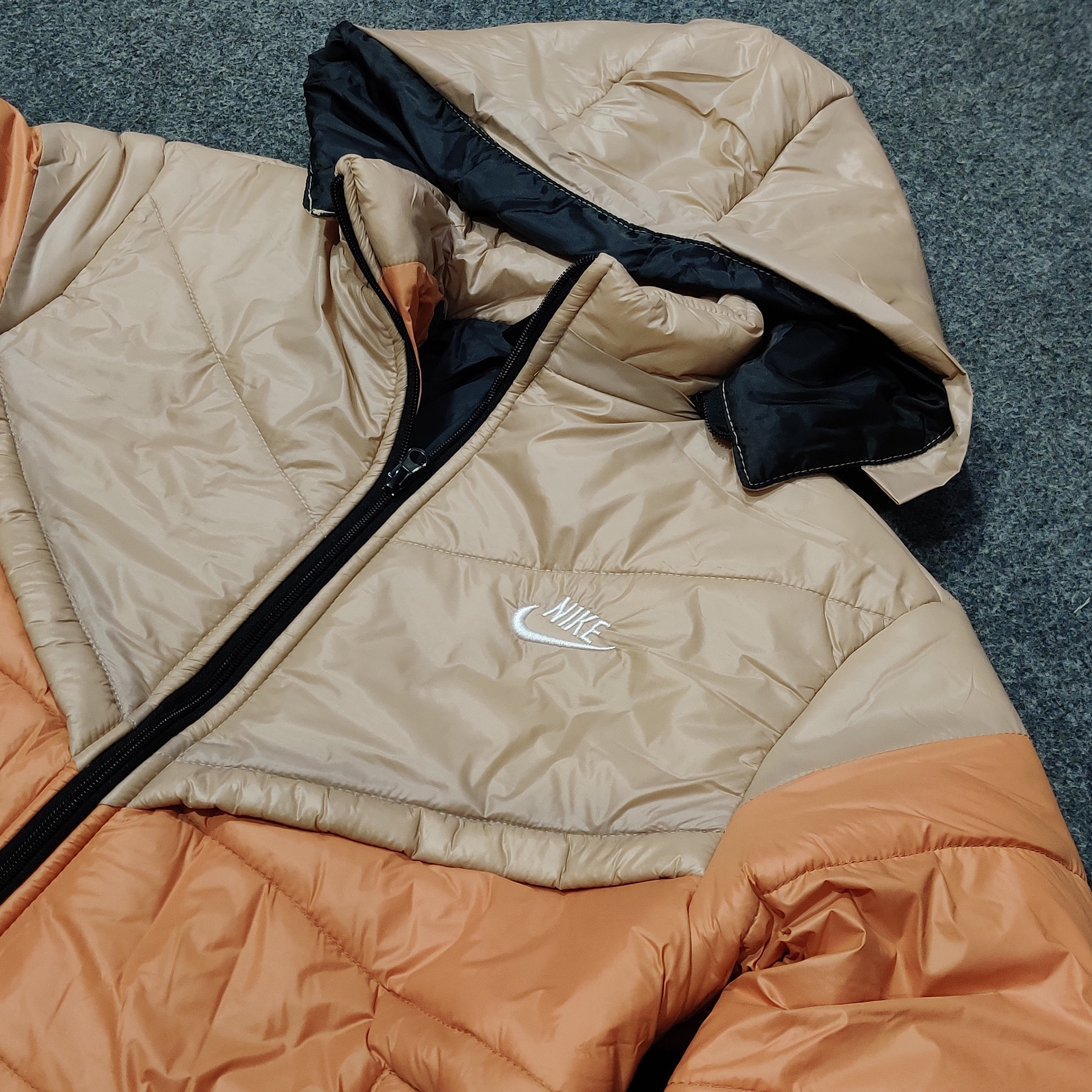 Nike Sports Hooded Jacket