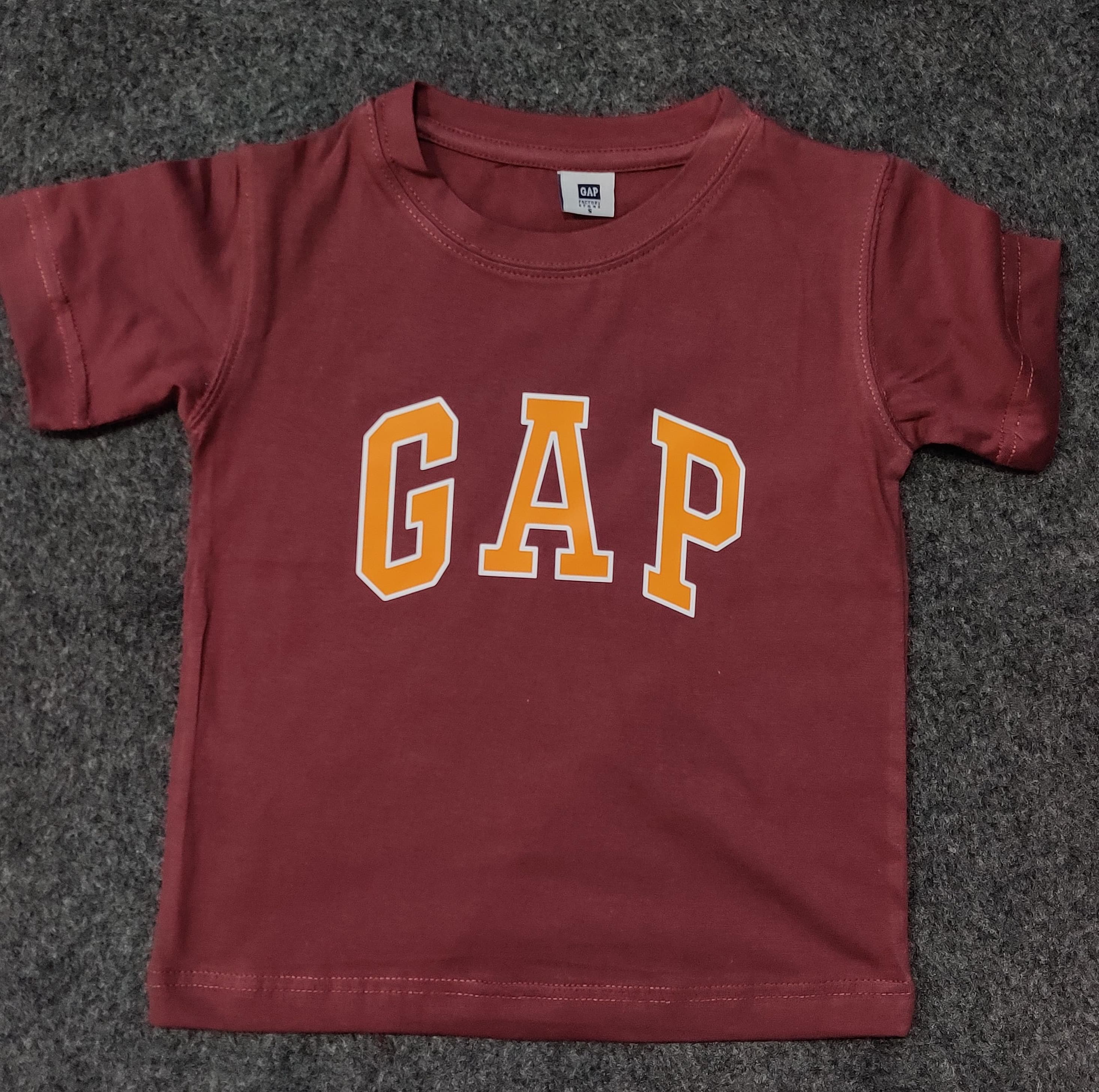Gap Boys T Shirt - Burgendy - Brand Store