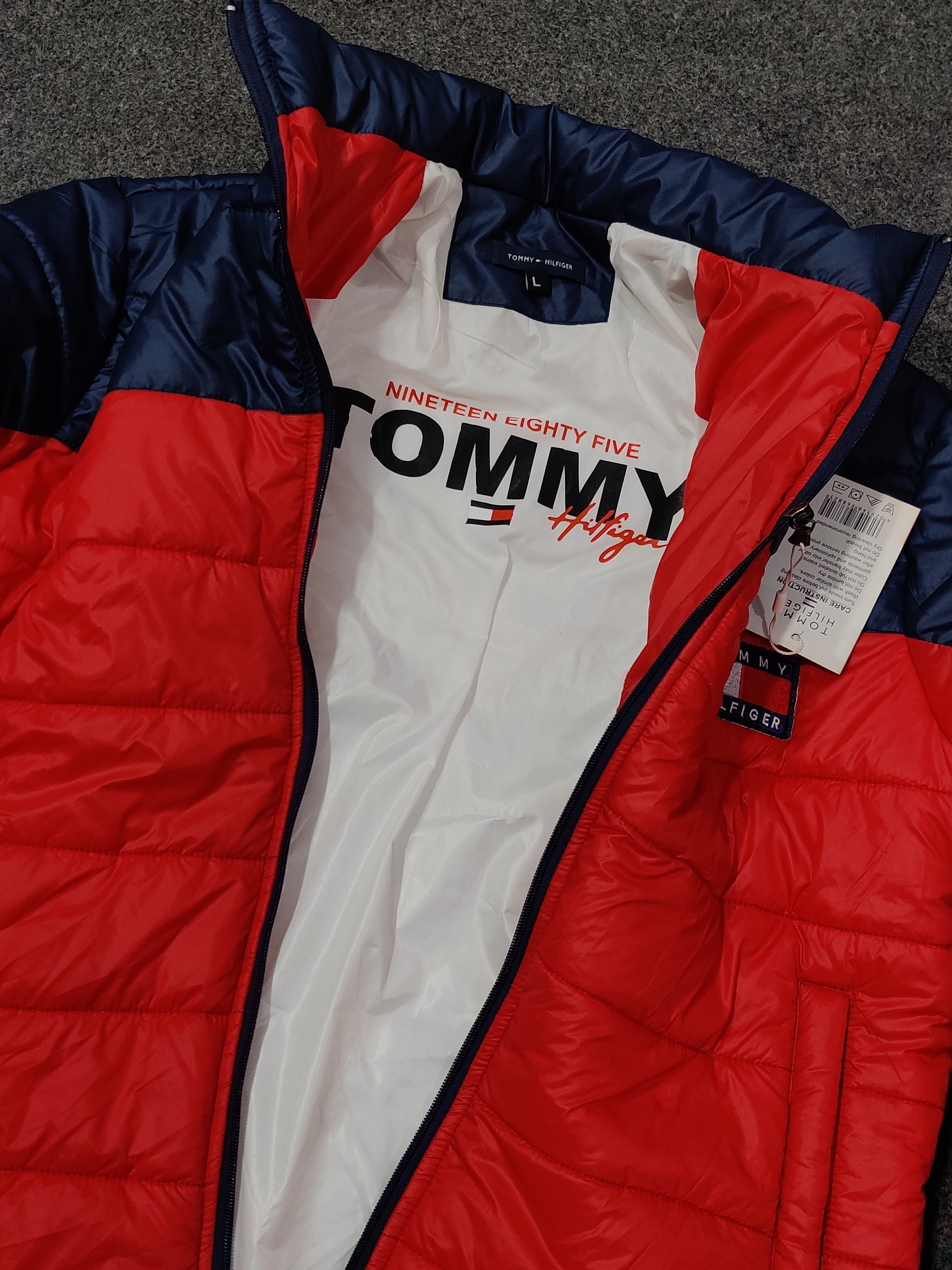 Tommy Colorblock Puffer - Navy/Red